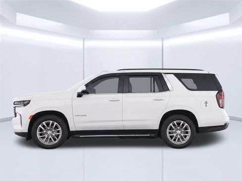 Used 2024 Chevrolet Tahoe LT w/ Luxury Package AWD/4WD image 9