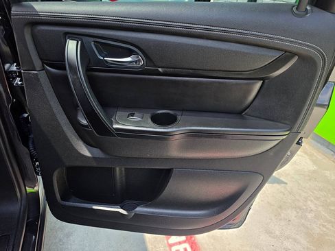 Used 2016 GMC Acadia SLE FWD image 28