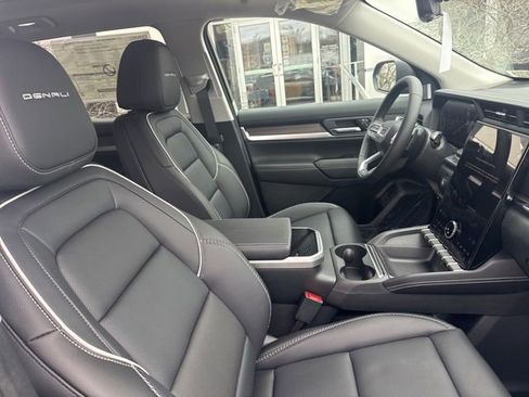 New 2026 GMC Terrain Denali image 33