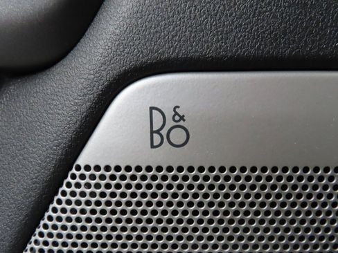 Used 2024 Ford F350 Lariat w/ Black Appearance Package image 72