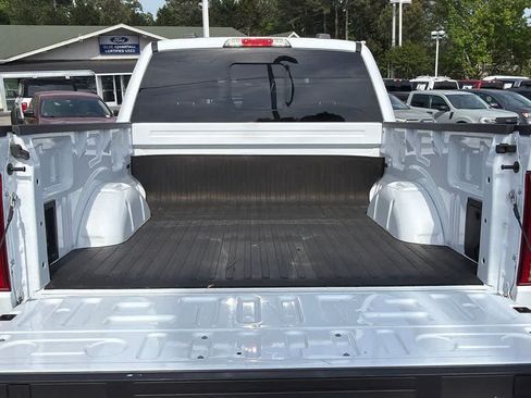 Certified 2024 Ford F150 Lariat w/ FX4 Off-Road Package AWD/4WD image 15