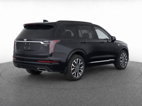Certified 2025 Cadillac XT6 Sport w/ LPO, Floor Liner Package AWD/4WD image 4