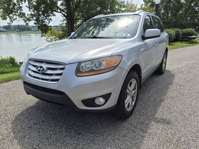 Used 2010 Hyundai Santa Fe Limited w/ Navigation Pkg 4