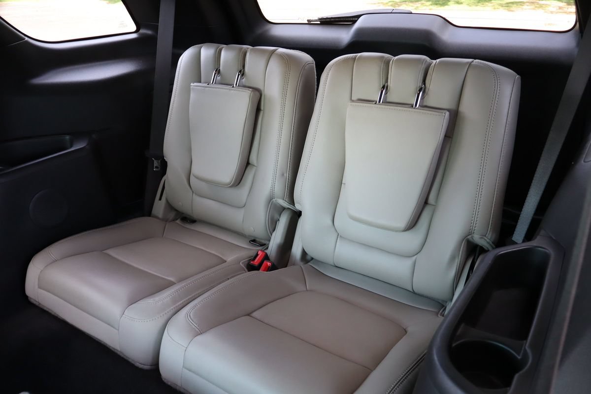 Used 2012 Ford Explorer XLT FWD image 21