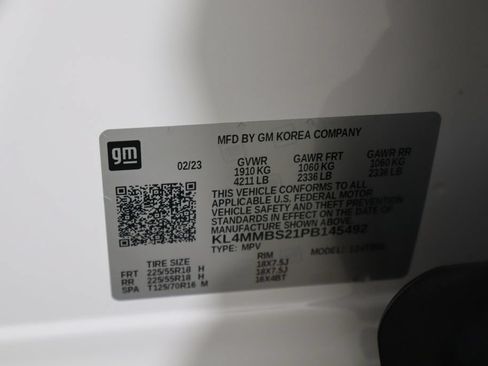 Used 2023 Buick Encore GX Preferred FWD image 36
