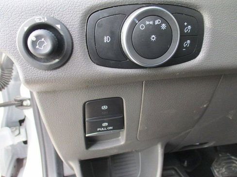 Used 2023 Ford Transit 350 XLT image 10