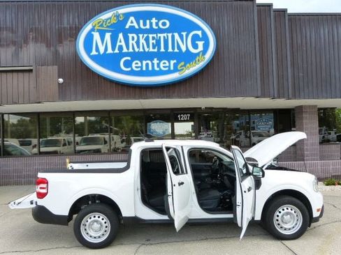 Used 2022 Ford Maverick XL FWD image 14