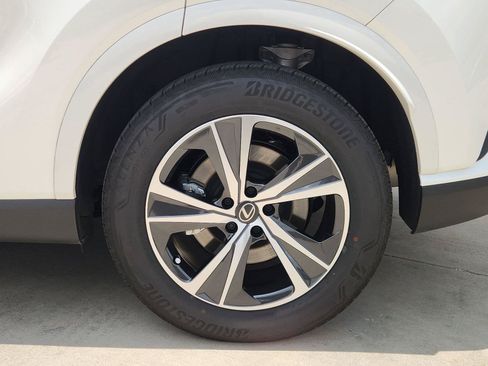 Used 2026 Lexus RX 350 Premium w/ Accessory Package (Z1) FWD image 32