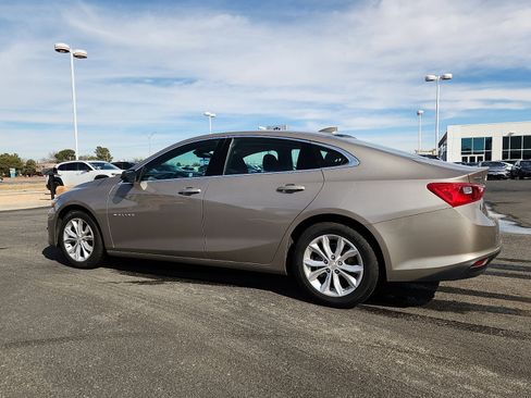 Used 2023 Chevrolet Malibu LT image 4
