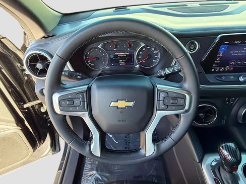 Used 2022 Chevrolet Blazer LT w/ Sound & Technology Package FWD image 37