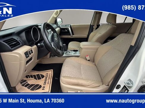 Used 2011 Toyota 4Runner SR5 RWD image 11