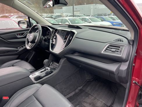 Used 2024 Subaru Ascent Limited w/ Technology Package image 29