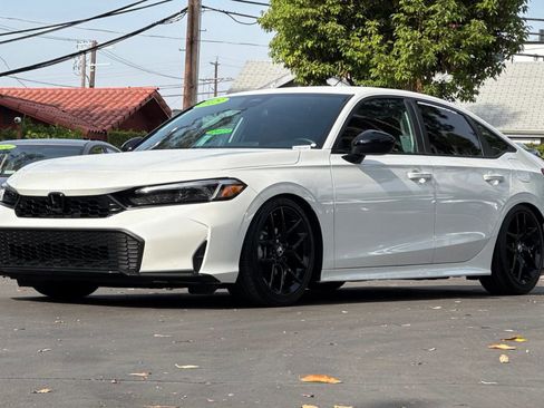 Used 2025 Honda Civic Sport image 8