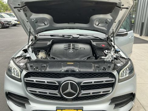 Used 2020 Mercedes-Benz GLS 580 4MATIC image 24