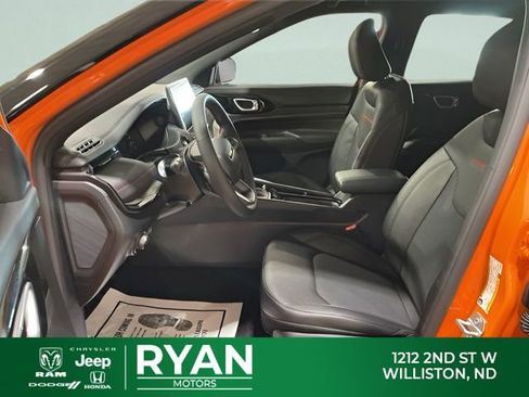 Used 2026 Jeep Compass Trailhawk AWD/4WD image 44