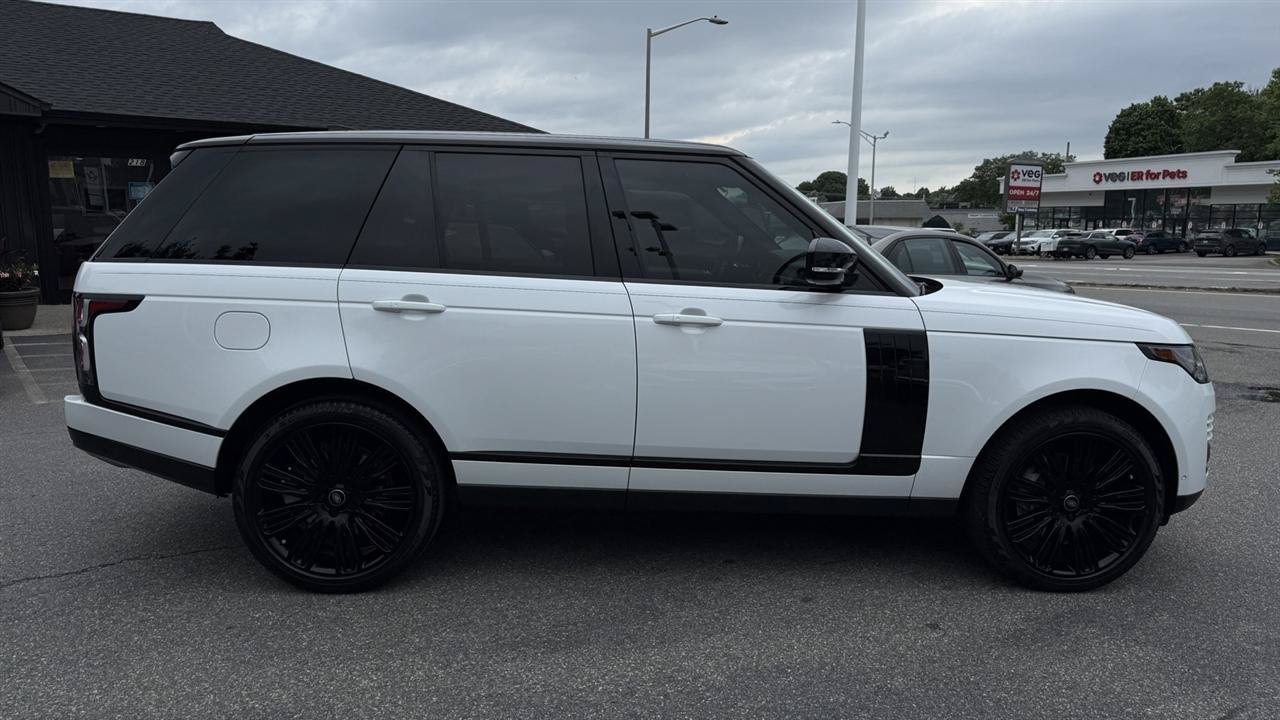 Used 2021 Land Rover Range Rover P525 Westminster Edition AWD/4WD image 19