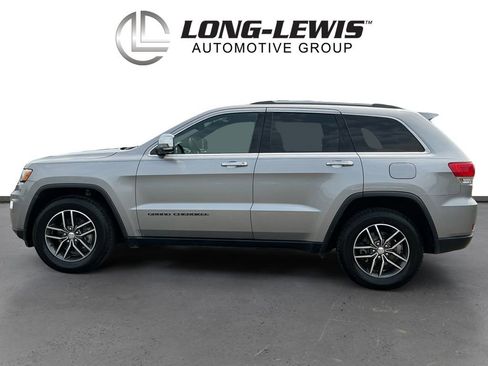 Used 2018 Jeep Grand Cherokee Limited RWD image 2