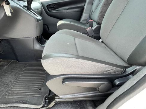 Used 2020 Nissan NV200 S w/ Back Door Glass Package FWD image 18