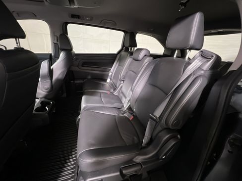 Used 2022 Honda Odyssey Touring image 25