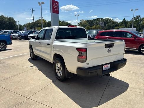 Used 2025 Nissan Frontier S RWD image 5