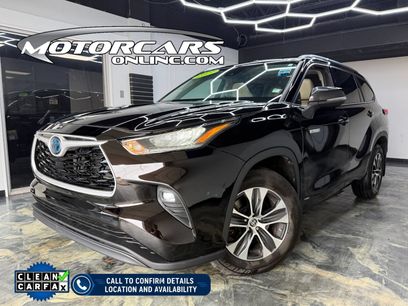 Used 2021 Toyota Highlander XLE