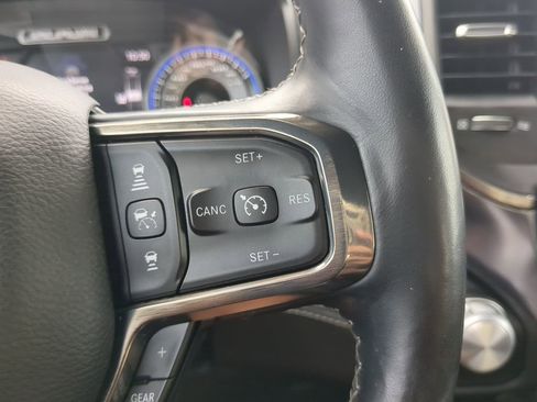 Used 2019 RAM 1500 Limited image 31