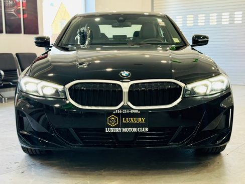 Used 2025 BMW 330i xDrive Sedan image 2