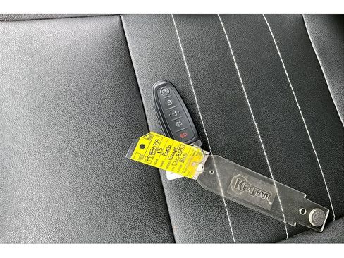 Used 2013 Ford Escape SEL FWD image 13
