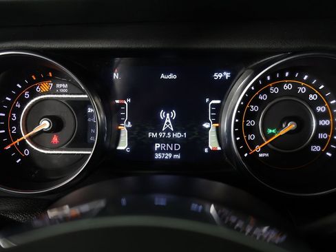 Used 2023 Jeep Wrangler Unlimited Sahara AWD/4WD image 35