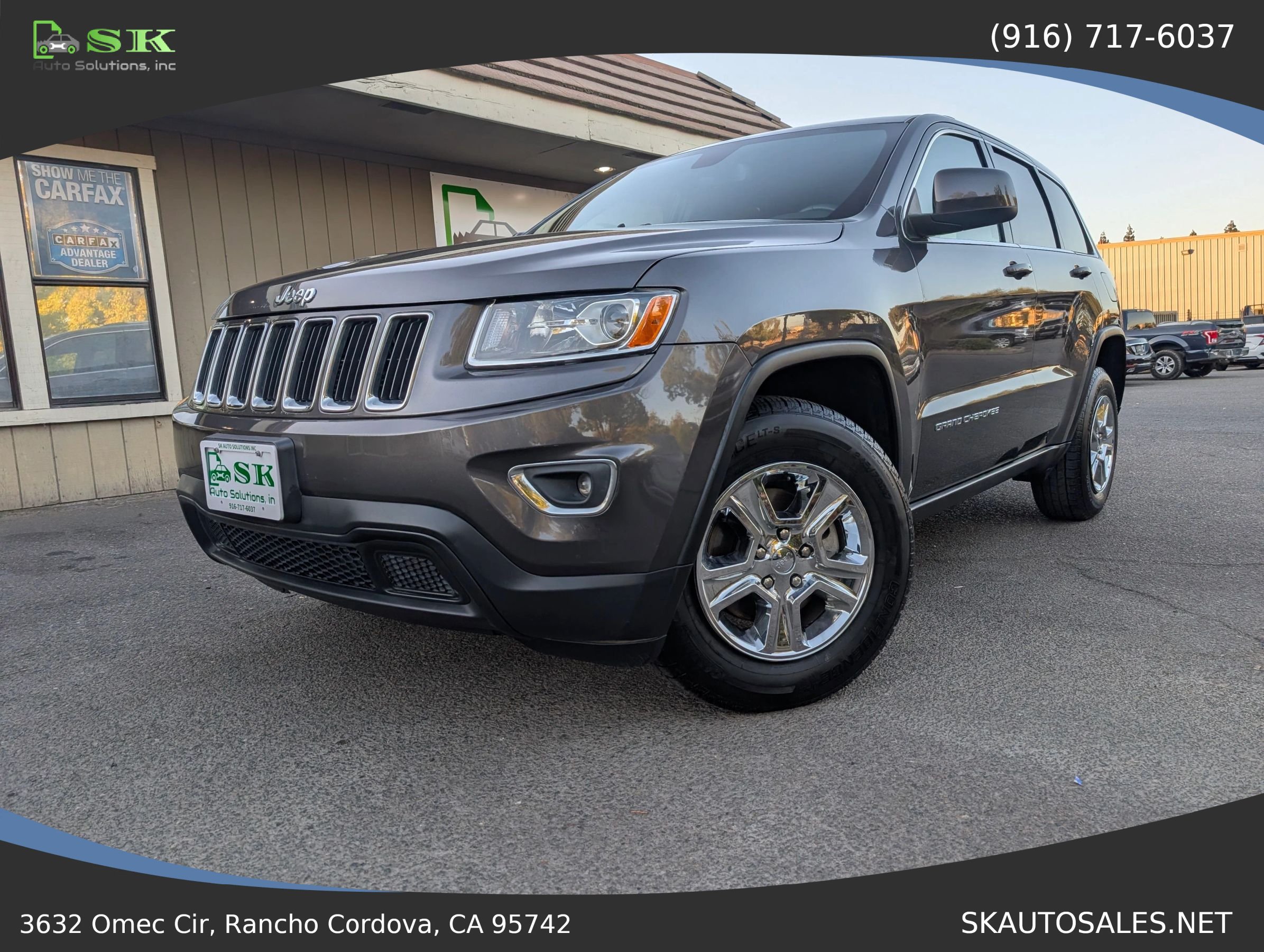 Used 2015 Jeep Grand Cherokee Laredo w/ Quick Order Package 23E AWD/4WD image 3