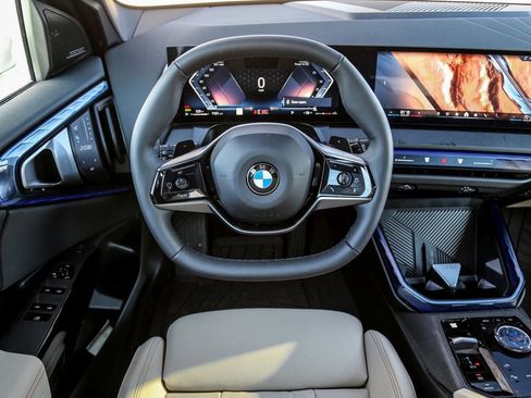 Used 2026 BMW X3 xDrive30 w/ Convenience Package image 11