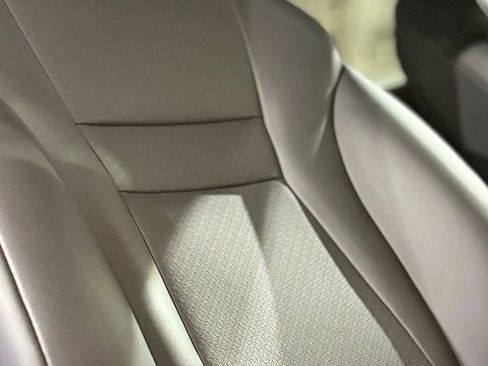 Used 2023 Nissan Rogue SV w/ SV Premium B Package image 51