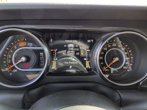 Used 2023 Jeep Wrangler Rubicon 392 w/ Xtreme Recon 35" Tire Package image 21