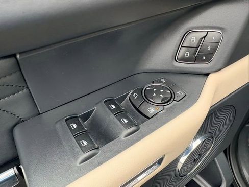 Used 2022 Ford Expedition Max Platinum AWD/4WD image 25