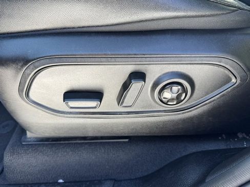 Used 2024 Jeep Grand Cherokee Limited 4xe image 10