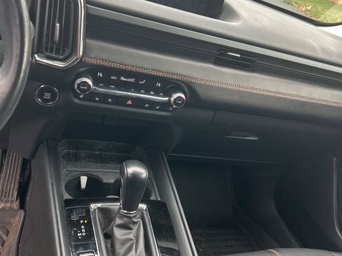 Used 2024 MAZDA CX-50 2.5 Turbo w/ Premium Plus Pkg image 12