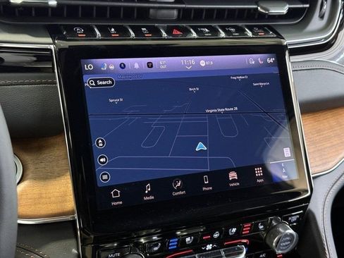 New 2025 Jeep Grand Cherokee Summit image 35