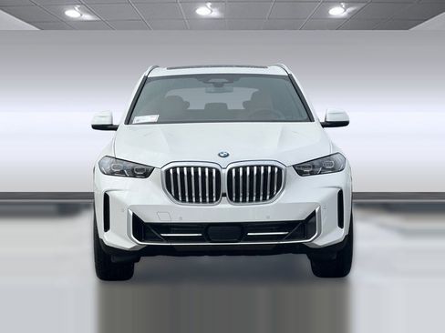New 2026 BMW X5 xDrive40i AWD/4WD image 5