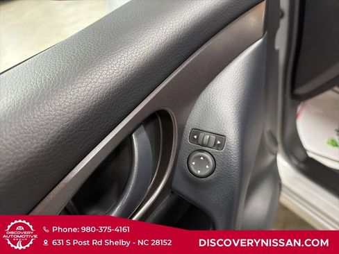 Certified 2021 Nissan Rogue Sport S image 11