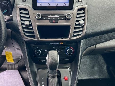 Used 2020 Ford Transit Connect XL FWD image 22