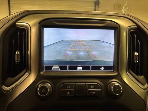 Used 2020 Chevrolet Silverado 1500 LT w/ All-Star Edition image 40