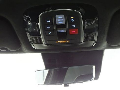 Used 2024 Hyundai Palisade Calligraphy image 32