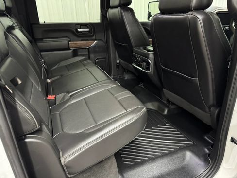 Used 2021 Chevrolet Silverado 2500 High Country w/ Z71 Off-Road Package AWD/4WD image 17