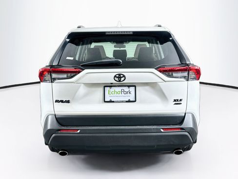Used 2019 Toyota RAV4 XLE Premium w/ All Weather Liner Package AWD/4WD image 7