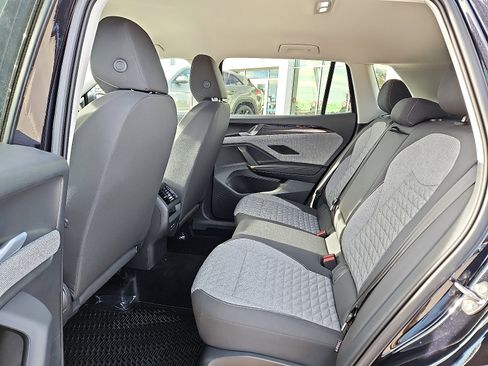 New 2026 Volkswagen Tiguan S image 10