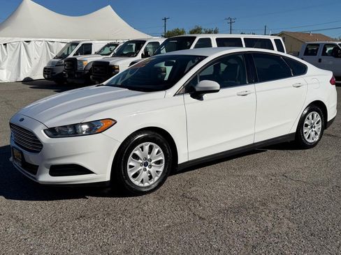 Used 2014 Ford Fusion S image 12