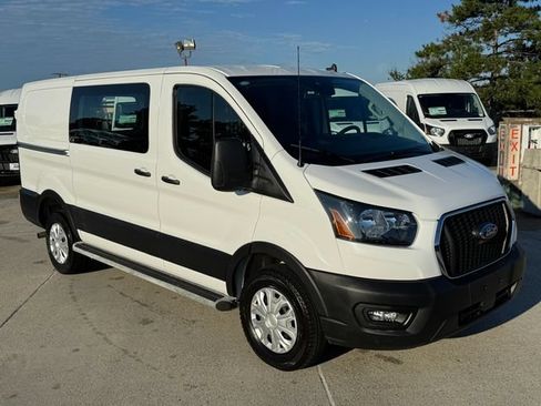 Used 2025 Ford Transit 250 Low Roof w/ Exterior Upgrade Package RWD image 3