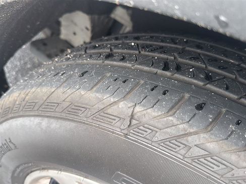 Used 2019 Chevrolet Blazer LT w/ Sound & Technology Package image 45