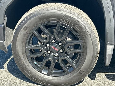 Used 2024 GMC Sierra 1500 Elevation w/ Elevation Premium Package AWD/4WD image 26