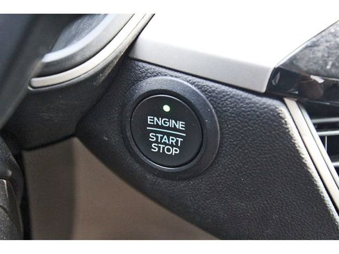 Used 2022 Ford Escape SEL FWD image 20